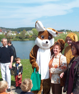Ostern 2006 – Ostereiersuche im Kurpark Weiskirchen