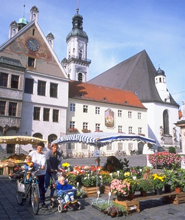 Ostereiermarkt in Freising