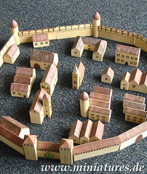 Spielzeug. Alles nur ein Spiel? Spielzeug. Alles nur ein Spiel?